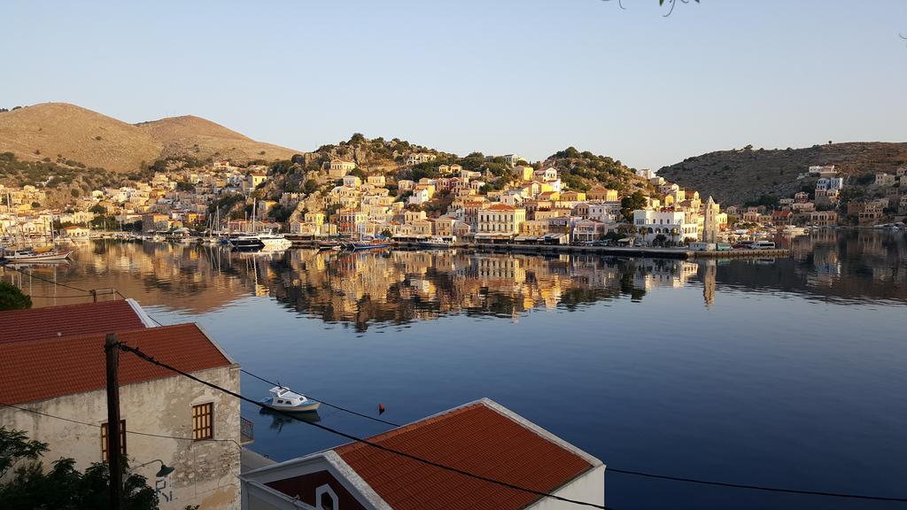 Pitini Guest House Symi Exterior photo